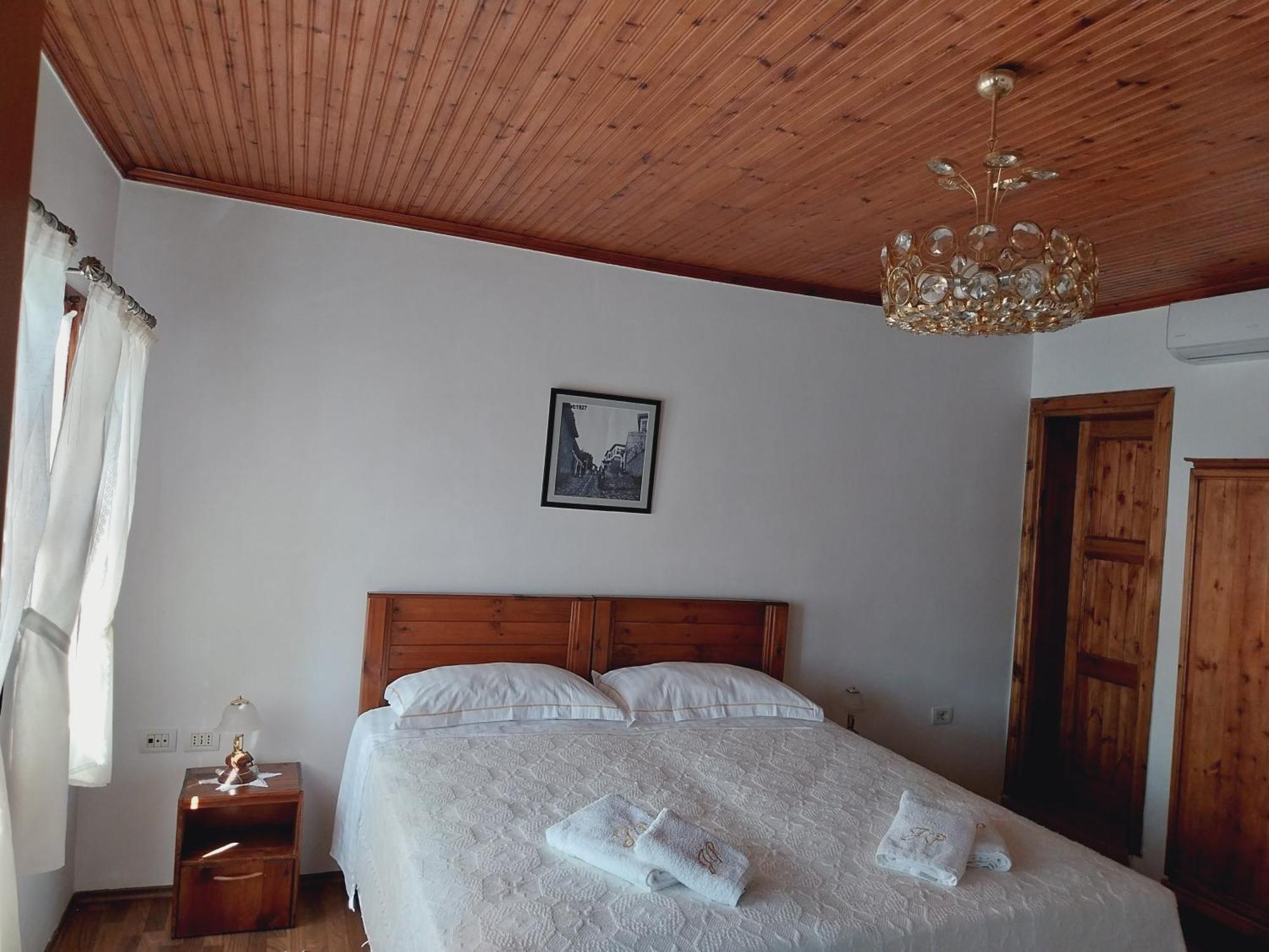 Guest House J.Prifti เบราท ห้อง รูปภาพ