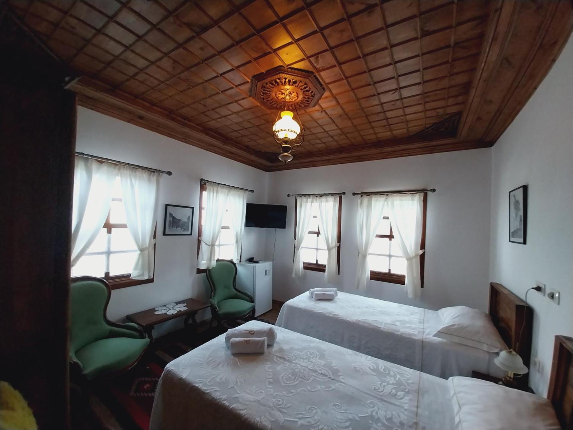 Guest House J.Prifti เบราท ห้อง รูปภาพ